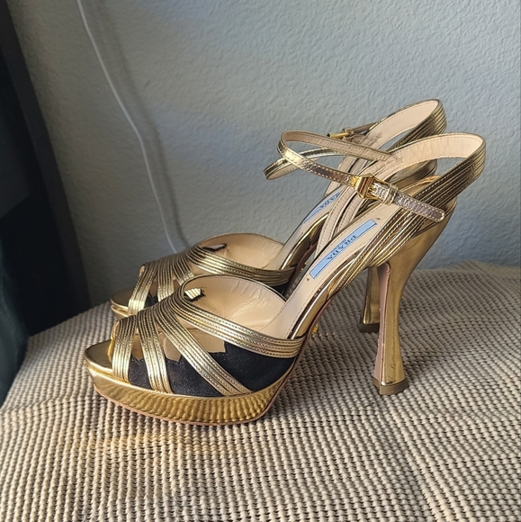 Prada Gold Leather Strapy Sandals - Picture 3 of 7